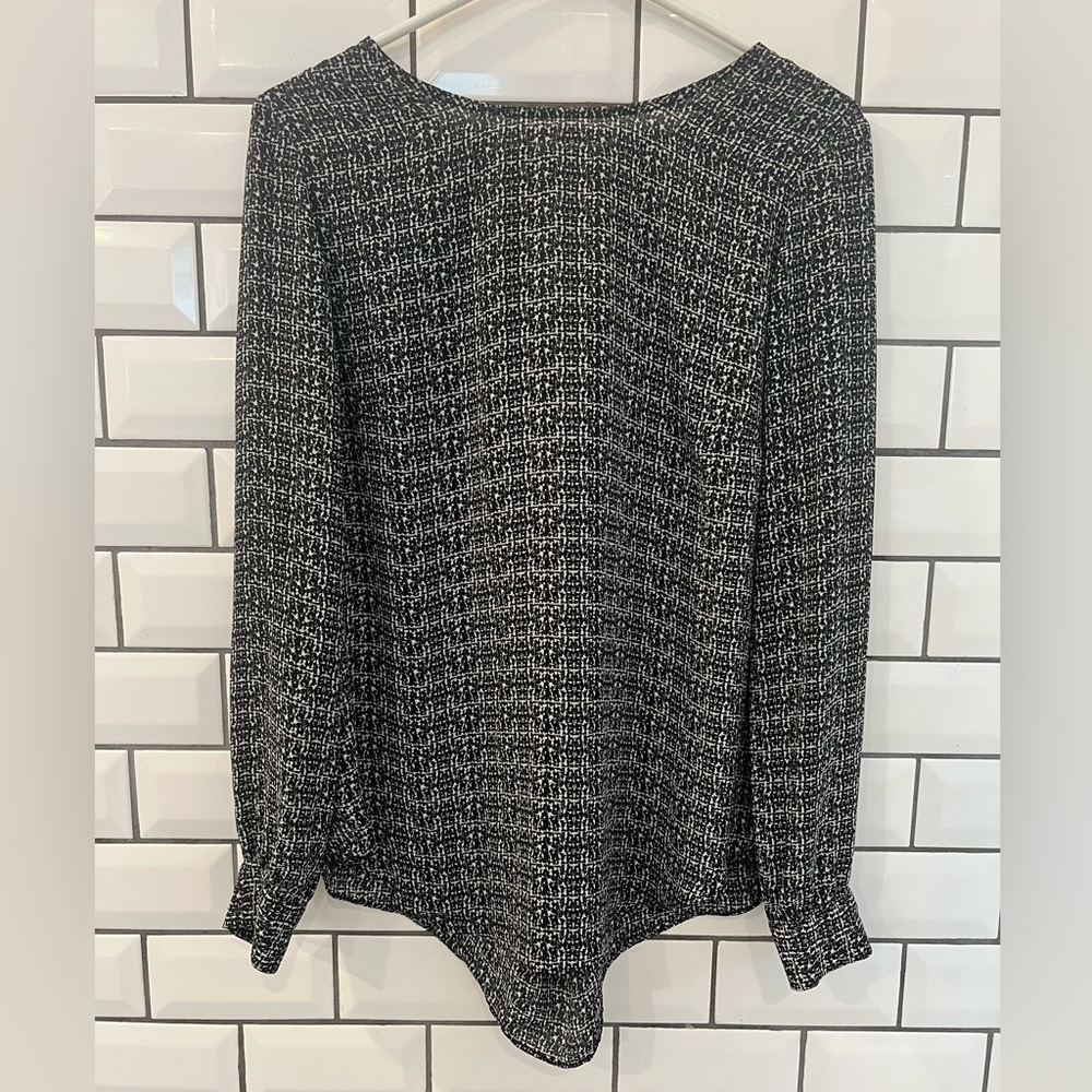Rose & Olive Women's Long Sleeve Blouse